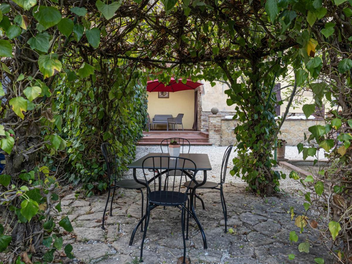 Podere Mona ポマランチェ エクステリア 写真