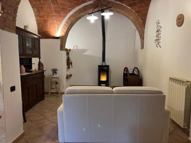 Podere Mona ポマランチェ エクステリア 写真